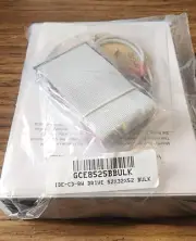 LG CD R/RW Drive GCE-8525B 5.25 Ivory 52x32x52x ReWritable Compact Disc NOS w/SW