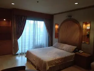 暹羅的2臥室公寓 - 50平方公尺/1間專用衛浴THE GRAND REGENT CONDO RAJADAMRI