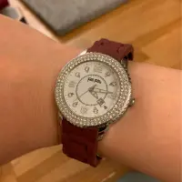 在飛比找蝦皮購物優惠-全新Folli Follie 鑲鑽手錶絕版紫色橡膠售出