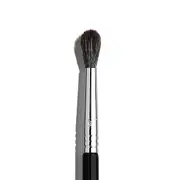 E33 Detail Diffused Crease™ Brush