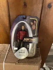 Star Trek TNG Commander Riker Action Figure Diamond Select Toys Art Asylum 2005