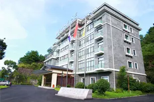 非繁城品酒店(千島湖店)Chonpines Hotel (Qiandao Lake)