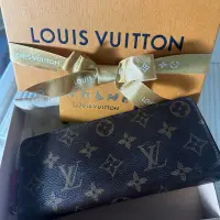 在飛比找蝦皮購物優惠-Louis Vuitton LV長夾 Clémence 錢包