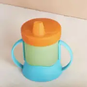 μ) BRAND NEW TUPPERWARE SIP N CARE TUMBLER TODDLER SIPPY CUP RRP$25 GREEN