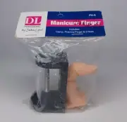 DL Professional Manicure Finger Mannequin With Clamp Holder & 5 Nails