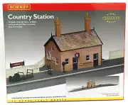 Hornby Trackside Country Station R8000 OO Scale BNIB Brand New b