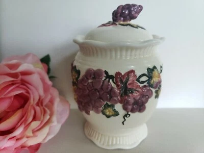 Bella Casa Grapes Fruit by Ganz - Sugar Bowl With Lid -