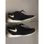 NIKE FREE RUN5.0黑白25.5日款