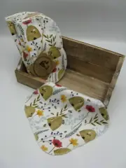 NEW napkin 10 reuseable baby wipe flannel beehive honey bumble bee flower floral