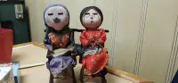 在飛比找Yahoo!奇摩拍賣優惠-早期台灣老物老公公老婆婆搖椅組擺飾
