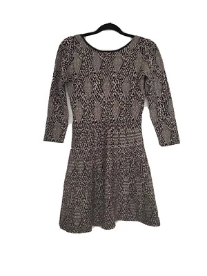NWT Women's Zara Size M Black & White Scoop Back Diamond Knit Jacquard Dress