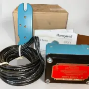 NEW IN BOX! HONEYWELL MICRO SWITCH EXH-AR33 SNAP ACTION LIMIT SWITCH. Q6