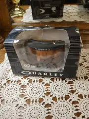 New in Box Oakley O2 XM 2.0 Matte Black Persimmon OO7066-20 Snow Goggles