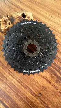 在飛比找Yahoo!奇摩拍賣優惠-~騎車趣~全新SHIMANO CS-HG200 9速 11-