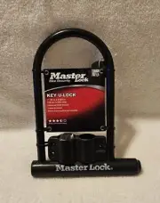 Master Lock U-Bar Bike Security Padlock W/ Carrier Bracket Keyed