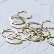 20 Pieces Raw Brass Textured-Hammered CLOSED Ring-Link-Loop 16mm (4420C-Q-50)