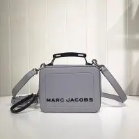 在飛比找Yahoo!奇摩拍賣優惠-1220:) 美國代購 ? marc jacobs MJ?盒