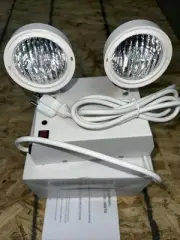 Emergency Light 2 Head Double Deco Plug In Model 673078