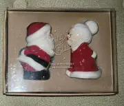 NEW Pottery Barn Christmas Kissing Santa Mrs. Claus Clauses Salt Pepper Shaker