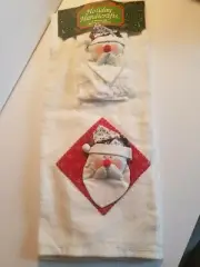 Vintage Sears Holiday Handicrafts Santa Bath and Fingertip Towel White Red C