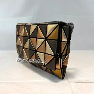 [我們的名牌精品店] ~ ISSEY MIYAKE 三宅一生 金咖色+鐵灰色鍊4X6幾何小肩斜側背包