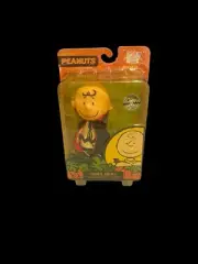 New In Case Peanuts Charlie Brown With Vampire Cape And Painted Vampire Teeth