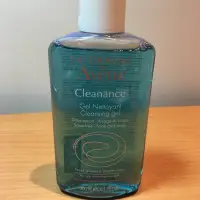 在飛比找蝦皮購物優惠-Avene 雅漾 控油清爽潔膚凝膠 200ml