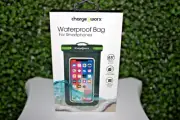 Charge Worx Waterproof Bag for Smartphones Holds Phones up to 6.5"
