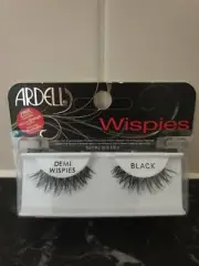 Ardell wispies fake eyelashes