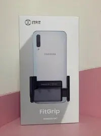 在飛比找Yahoo!奇摩拍賣優惠-三星 Samsung ITFIT 無線藍芽美拍握把 單手操作