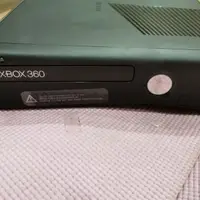 在飛比找蝦皮購物優惠-Xbox 360 S （主機本身不穩定）+ kinect 感