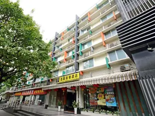 佳園連鎖酒店中山4路店4th Zhongshan Road Garden Inn