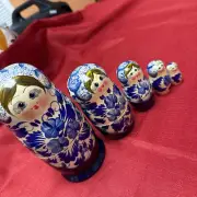 VINTAGE RUSSIAN NESTING DOLLS MATRYOSHKA HAND PAINTED WOMEN WOODEN