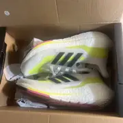adidas Ultraboost 21 Running Shoes White/Black/Yellow FZ2929 Kid's Size 5.5 New