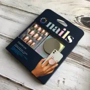 PopSocket nails & pop grip