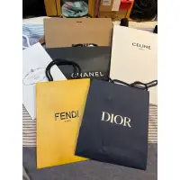 在飛比找蝦皮購物優惠-專櫃精品紙袋 中型（香水、化妝品用)Dior/Fendi/B