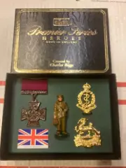 BRITAINS PREMIER SERIES HEROS #8930 HAROLD ACKROYD, METAL OF VALOR, NIB! BIGGS!