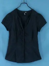在飛比找Yahoo!奇摩拍賣優惠-瑞典品牌H&M100%棉 黑色短袖棉質襯衫36號