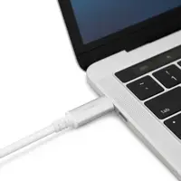 在飛比找PChome24h購物優惠-Moshi 5K USB-C to DisplayPort 