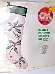 Vintage Columbia-Minerva 7276 Quilted Christmas Stocking Kit Holly 22"