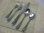 Oneida Satin Garnet 20 Piece Service for 4 Flatware Set
