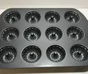 Wilton Non Stick Mini Fluted Bundt/ Tube/ Pumpkin Cake Pan, Makes 12 Cakes