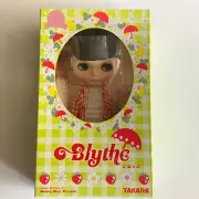 Takara Tomy Blythe Rainy Day Parade doll -Japan