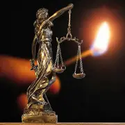 Greek Justice Goddess Statue Fair Angels Resin Sculpture People Ornaments Vintage Home Decoration Accessories Office Crafts Gift Gold