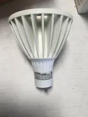 SYLVANIA LED 17W PAR30 CR I95 880LM MEDIUM BASH LED17PAR30LN/DIM/P/GU24/930/NFL