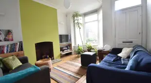 Stunning 2 Bed house next to Endcliffe park