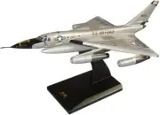USAF Convair B-58 Hustler SAC Bomber Desk Top Display Jet Model 1/72 SC Airplane