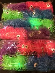 30Pcs Glowing Eyes Ball Flashing Sensory Squeeze Ball -Blue, green, pink, purple