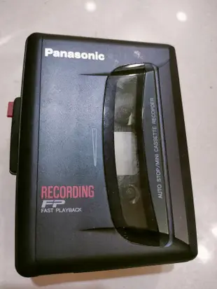 Panasonic  RQ-L307 懷舊卡帶隨身聽 錄音機     可通電卡帶無作動
