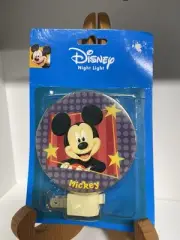 Disney Mickey Mouse Kids Boys Girls NightLight Decorative Room Plug-In Light NEW